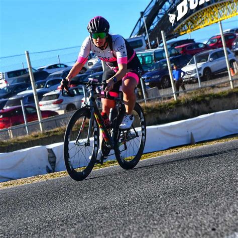 Women S Cycling Race Circuito Del Jarama Elitewheels