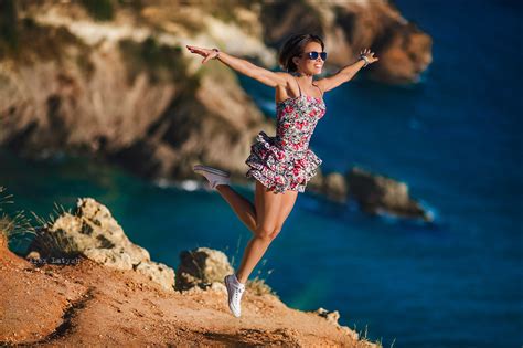 Fondos De Pantalla Mujeres Con Sombras Mujeres Al Aire Libre Mujer