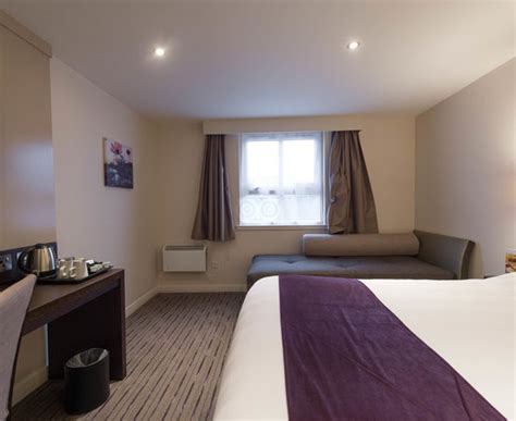 PREMIER INN DUNFERMLINE HOTEL - Updated 2018 Prices & Reviews (Scotland ...