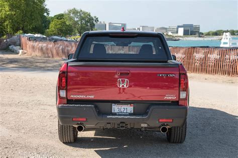 2021 Honda Ridgeline - Specs, Prices, MPG, Reviews & Photos | Cars.com