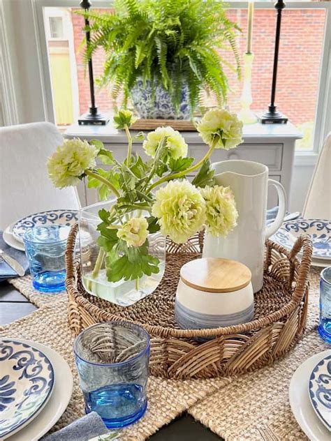 Gorgeous Round Table Centerpiece Ideas For Summer Perfecting Places