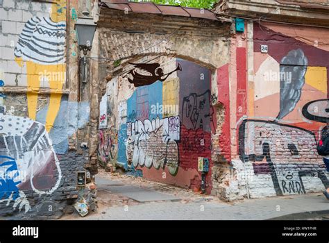 Angel Graffiti Hi Res Stock Photography And Images Alamy