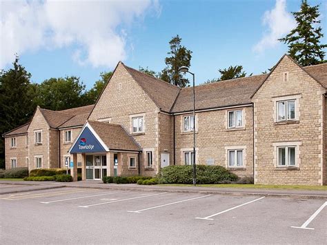 TRAVELODGE CIRENCESTER - Updated 2025 Prices & Hotel Reviews (England)