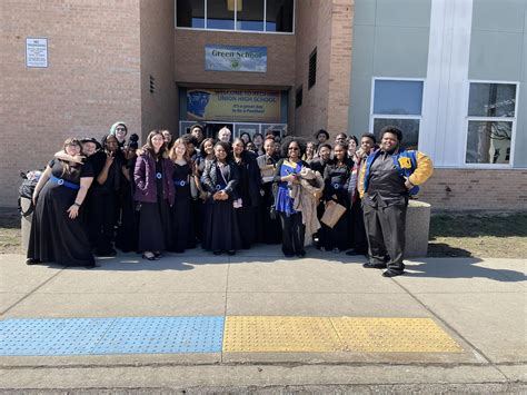 Congratulations to the Redford... - Redford Union High School | Facebook