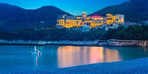 Top 3 Zhoushan Hotels by IHG - September 2024