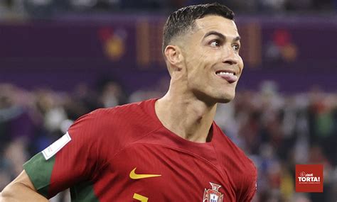 Cristiano Ronaldo Es Inmortal único En Anotar En Cinco Mundiales