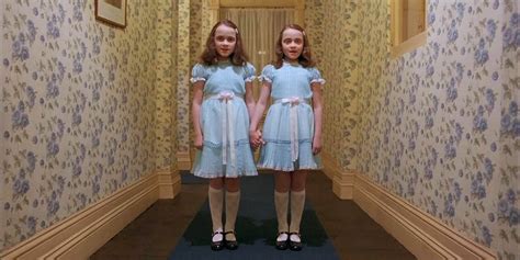 The Shining's Twins Explained & Why The Movie Changed The Grady Sisters