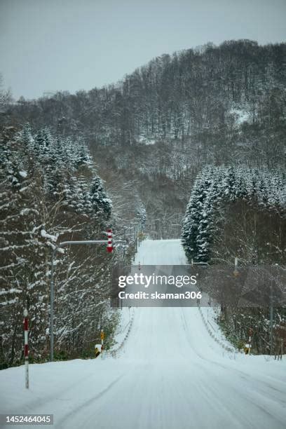 261 Niseko Mt Resort Grand Hirafu Stock Photos, High-Res Pictures, and ...