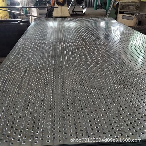 Customized Hook Vibrating Sieve Mn Crimped Iron Wire Mesh Stone