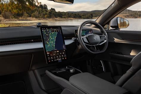 The Ultimate EV Handbook: Make the most of your digital assistant