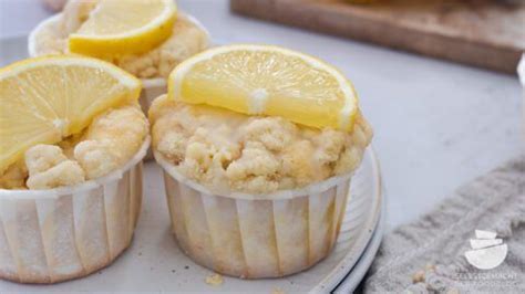 Saftige Zitronenmuffins Mit Joghurt Rezept In Zitronenmuffins