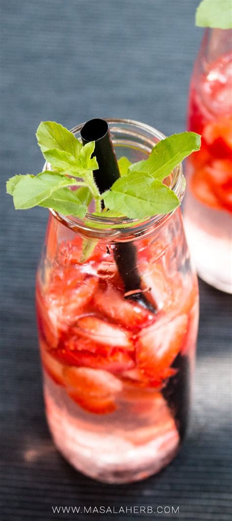 Fresh Strawberry Infused Water DIY Fruit Flavored Water