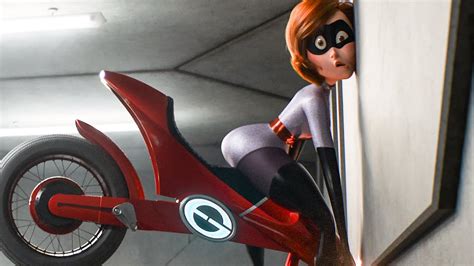 Photographic Images THE INCREDIBLES 2 ELASTIGIRL RIDING MOTORCYCLE IN THE AIR EPIC PUBLICITY ...