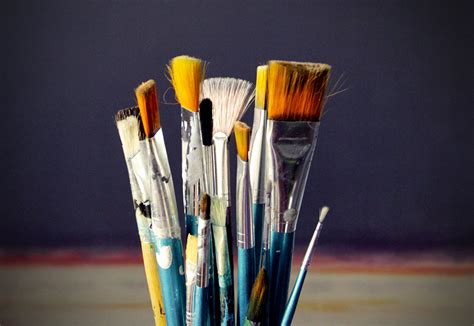 Master Your Craft With The Best Brushes For Oil Painting