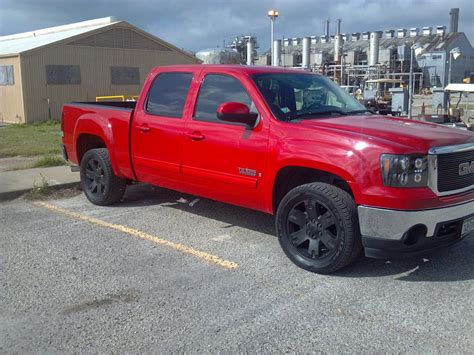 Red truck, black rims, post em up - PerformanceTrucks.net Forums