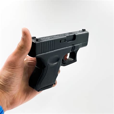 Archivo Stl Pistola Glock Pistola De Entrenamiento Falsomodelo Para