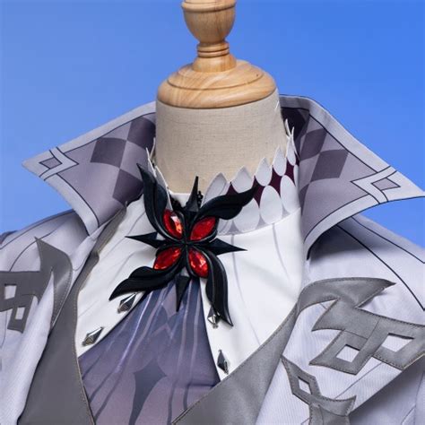 Genshin Impact Fatui Servant Arlecchino Cosplay Costume