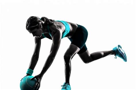 10 Medicine Ball Exercises for Everyone - Health & Detox & Vitamins