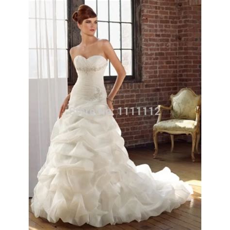 Nitree A Line Sweetheart Ruching Beading Chapel Trains Organza Wedding