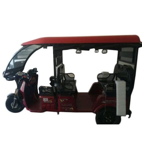 Tearra Motors 5 Seater Battery Operated Rickshaw Vehicle Capacity 1