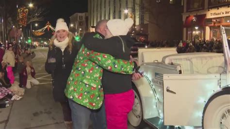 Downtown Appleton Christmas Parade Dazzles With A Big Surprise This Year Wfrv