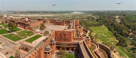 Unesco 16th To 17th Century Agra Fort India • 360