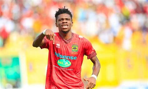 Medeama Defender Vincent Atinga Hails Asante Kotoko Star Mbella Etouga