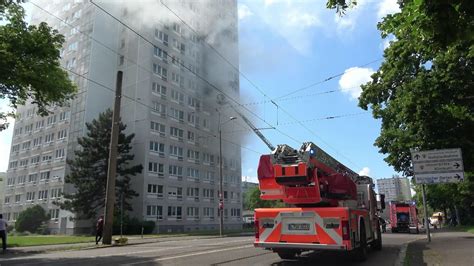 Toter Und Viele Verletzte Bei Hochhausbrand In Leipzig