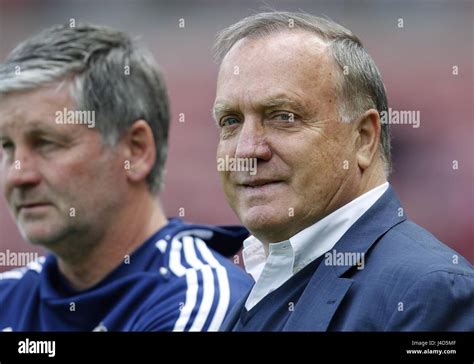 PAUL BRACEWELL DICK ADVOCAAT SUNDERLAND FC SUNDERLAND FC STADIUM OF LIGHT SUNDERLAND ENGLAND 15 ...