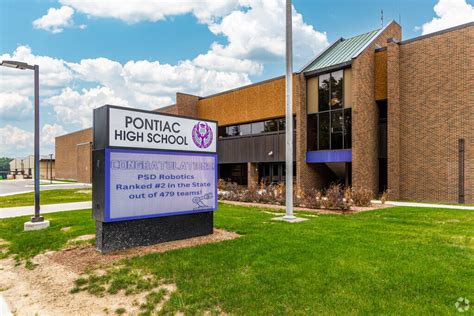 Pontiac High School, Pontiac MI Rankings & Reviews - Homes.com