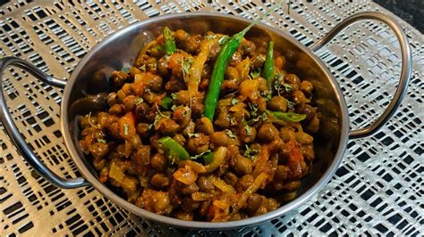 Kala Chanablack Chickpeas Recipe Youtube