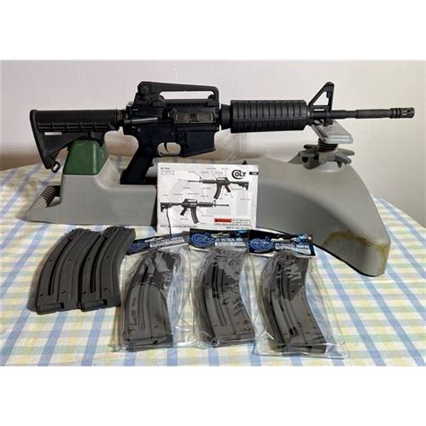 COLT M4 CARBINE .22 L.R. SEMI-AUTOMATIC RIFLE WITH MAGAZINES