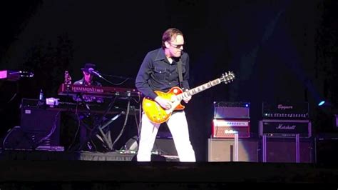 Joe Bonamassa Happier Times Charlotte Nc 10 28 2009 Youtube