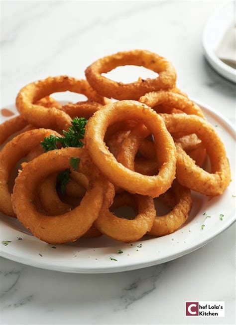 Perfectly Crispy Fried Onion Rings - Chef Lola's Kitchen