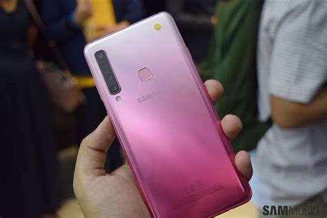 Samsung Galaxy A9 Hands On The Worlds First Quad Camera Smartphone