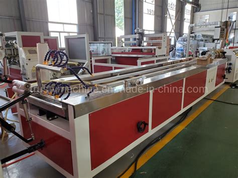 Pe Wpc Outdoor Hollow Decking Balcony Decking Production Line China