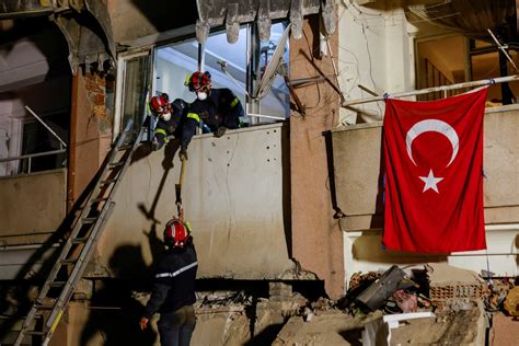 Sismo na Turquia sobe para mais de 36 mil o número de mortos em