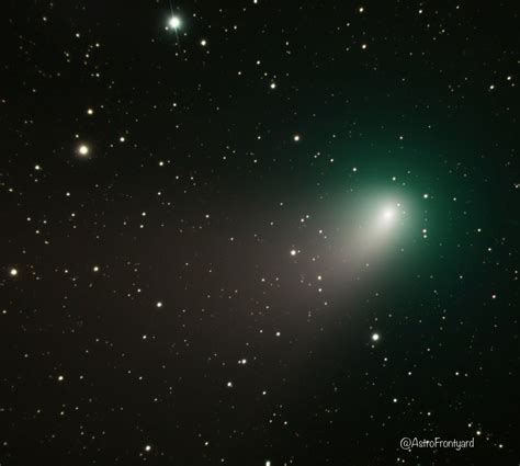 Dagavaq On Twitter Rt Astrofrontyard Finally Able To Catch Comet C