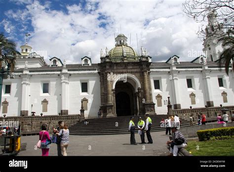 Plaza Grande, Quito Ecuador Stock Photo - Alamy