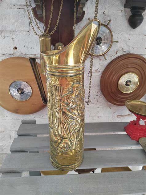 Высокий Латунный Винтажный Кувшин – Антикварный Магазин