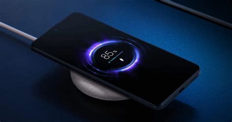 Названы самые бюджетные смартфоны Xiaomi с беспроводной зарядкой ...