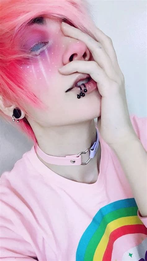 Pin By Marlboro Princess On Pastel Boys And Emo Boys Pastel Goth