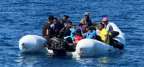 Türkiye Rescues Over 150 Irregular Migrants After Illegal Greek