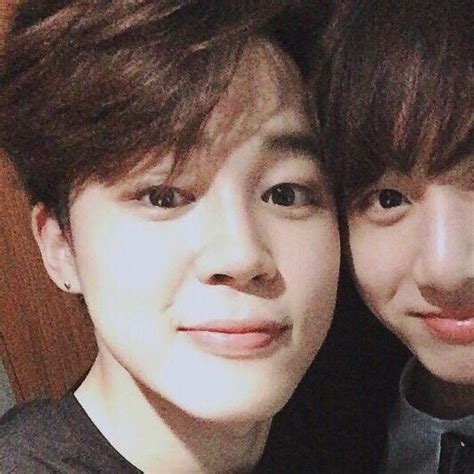 Pin By ꨄ On 💋 7 Jikook Jimin Jungkook Couples