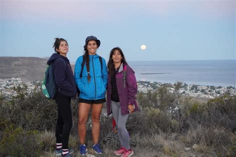 Trekking Bajo La Luna Experiencia Rada Tilly Y Comodoro Rivadavia