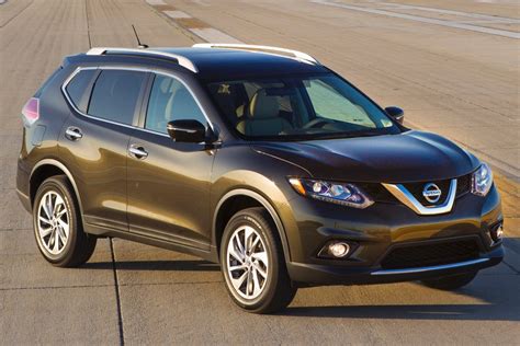 Used 2016 Nissan Rogue for sale - Pricing & Features | Edmunds