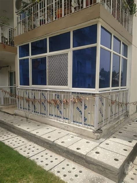 White Aluminium Glass Balcony Covering For Home Hotel And Office At Rs 280 Sq Ft In Noida