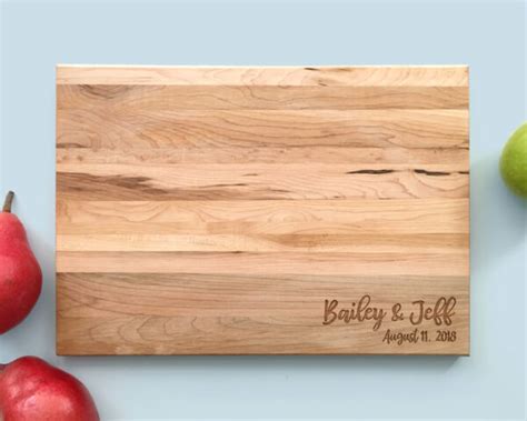 Personalized Cutting Boards - Engraved Cutting Boards | Cuttingboard.ca