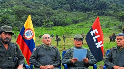 Eln Dice Que Gobierno Del Presidente Petro Quiere Imponerles El Cese Al