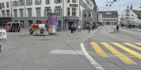 Unf Lle In St Gallen Fussg Ngerin Von Lieferwagen Erfasst